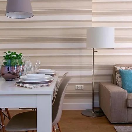 Living4malaga Guevara Apartment